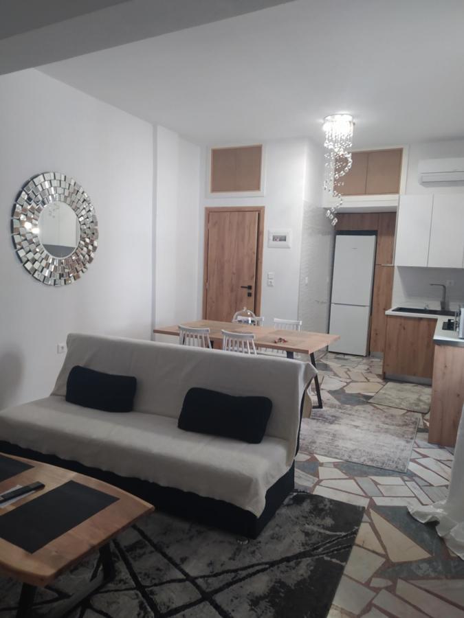Εirene Room Chalkís Exterior foto
